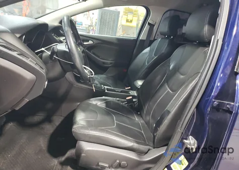 2016 Ford Focus Se z USA, uszkodzony, nr VIN 1FADP3K28GL378546